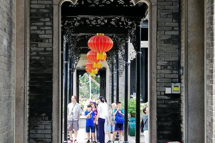 Private Guangzhou Full-Day Tour: Old and New City Highlights & Dim Sum photo 2