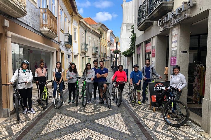 Aveiro Classic City Bike Tour — Canals, Art Nouveau & Lagoon Ride photo 6