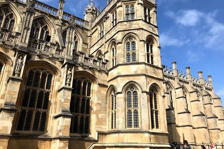 London Junior Kings and Queens: 8-Day Private English Course for Juniors photo 6