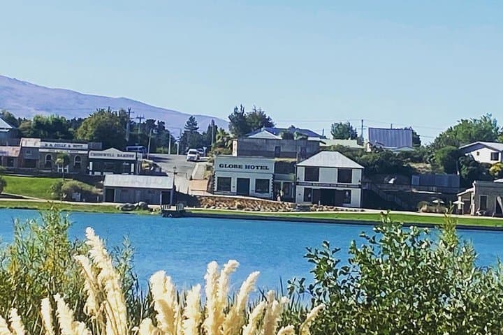 Ride the Lake Dunstan Trail: Cromwell to Clyde E‑Bike Rentals & Shuttle photo 3