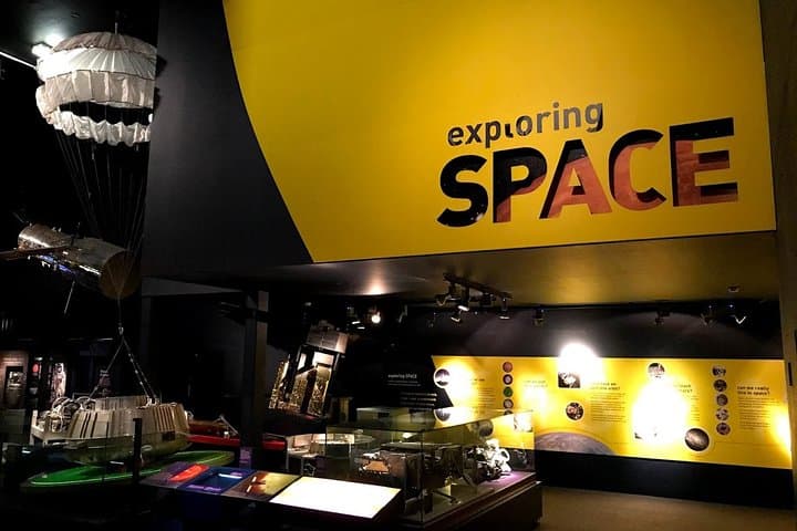 Science & Wonder: One-Week Junior English & STEM Course in London photo 3