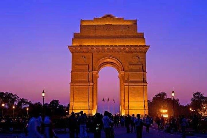 9-Day Rajasthan Private Safari: Jaisalmer, Khuri Desert & Golden Triangle Experience photo 3