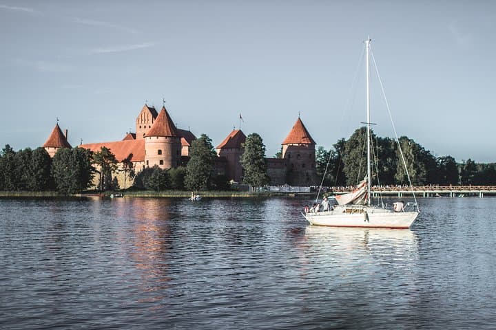 Walking Escape in Trakai National Park: Bog Trails, Lakes & Medieval Trakai photo 3