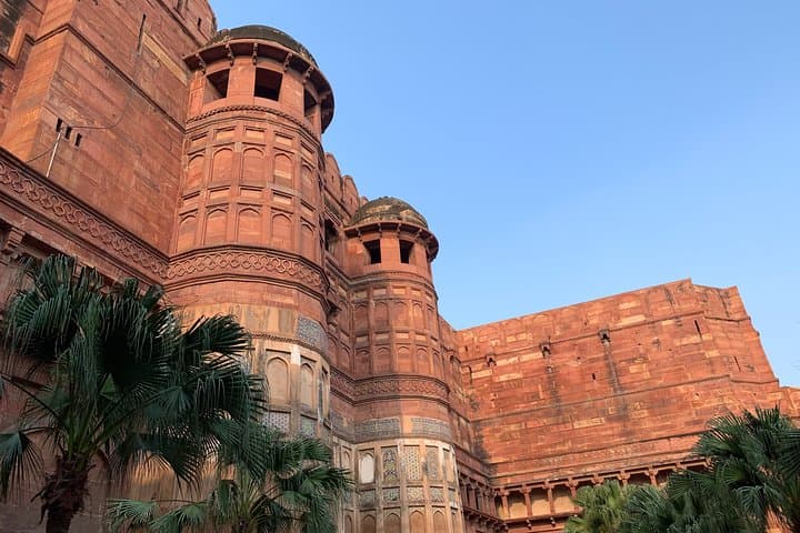 One-Day Private Flight to the Taj Mahal from Bangalore — Skip-the-Line Agra Tour photo 4