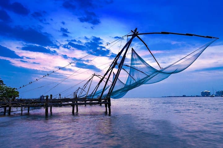 Highlights of South India: Luxury Kerala Backwaters, Munnar & Periyar Adventure photo 4