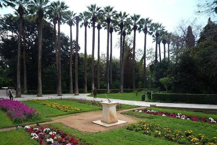 Athens with Kids: Ancient Games and Myths in the National Garden photo 1
