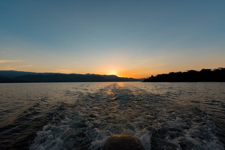 Lake Arenal Boat Cruise & Peninsula Trail — La Fortuna Sunset Tour photo 3