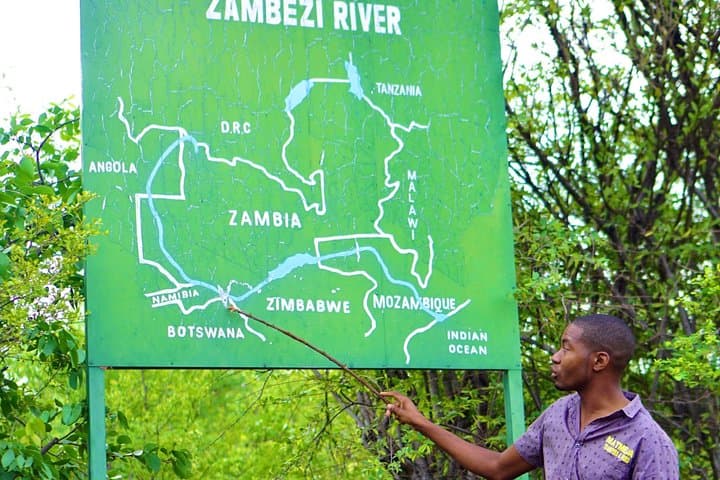 Guided Tour of Victoria Falls, Zambia — Transfers & Entry Included photo 3