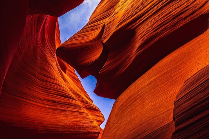 Lower Antelope Canyon Guided Tour — Slot Canyon Walking Experience Near Page AZ
