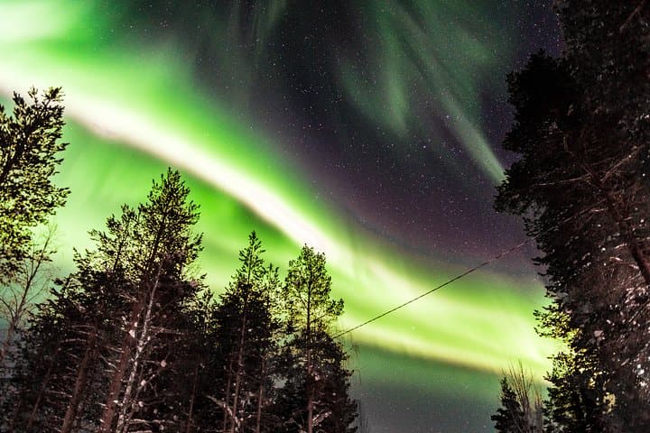 Private Aurora Chase in Ivalo-Saariselkä: Tepee BBQ Northern Lights Tour photo 5