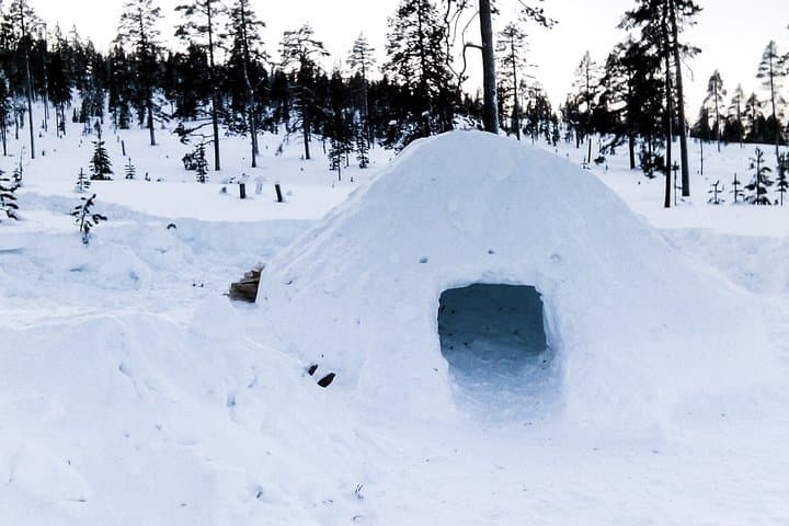 Build a Snow Igloo in Kemi: Hands-On Lapland Winter Experience photo 4