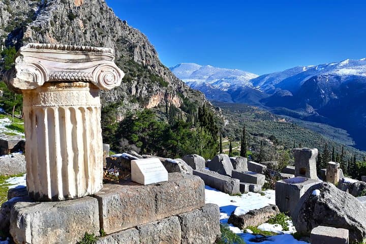 Delphi to Meteora 2-Day Private Tour: Apollo Oracle & Orthodox Monasteries photo 6
