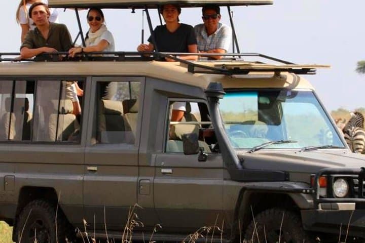 4-Day Masai Mara & Lake Naivasha Safari — High-End 4x4, Boat and Bike Experience photo 5