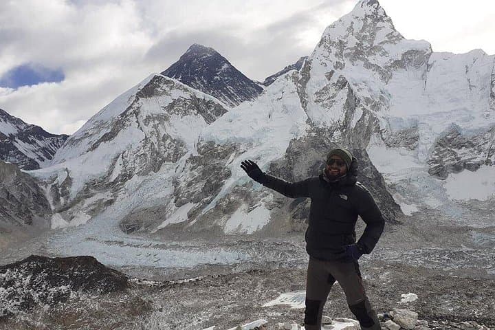 Gokyo Lakes Cho-La Pass Trek to Everest Base Camp | 18-Day Khumbu Trek photo 4