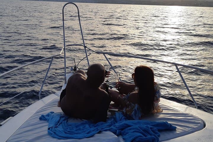 Marbella Coast Boat Tour: 3-Hour Cruise from Puerto Banús photo 4