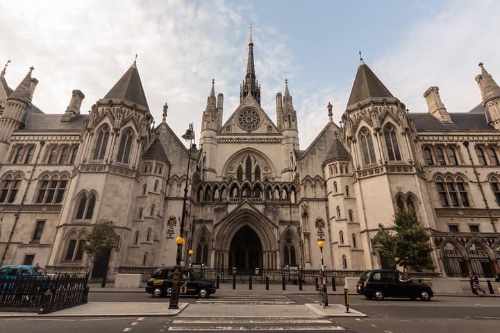 London English & Law University Taster: One-Week Pre-University Program photo 3