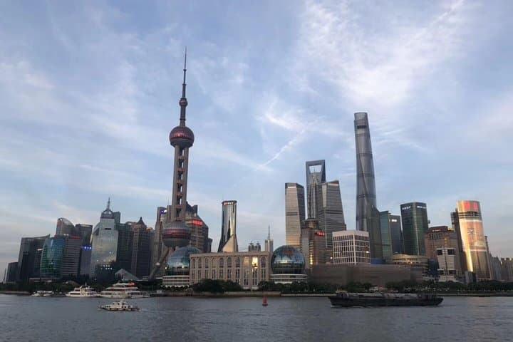 7-Day China Highlights: Zhangjiajie, Fenghuang, Longji, Guilin & Shanghai