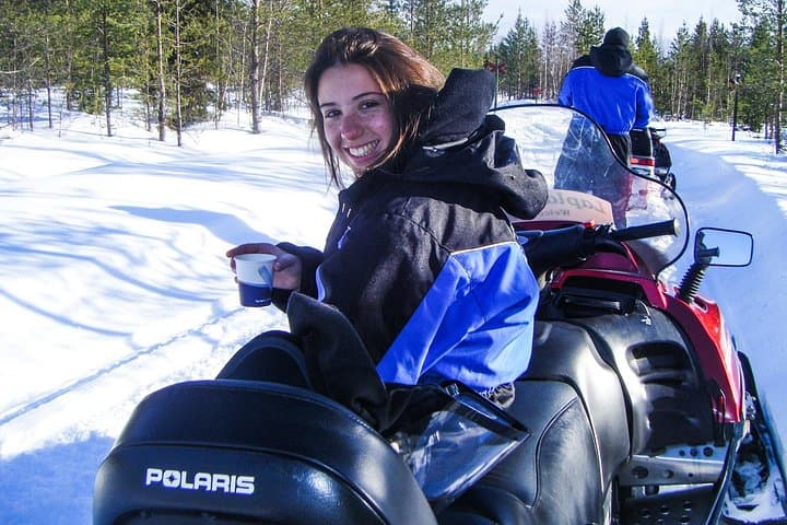 Saariselkä Snowmobile Sleigh Photography Safari in Urho Kekkonen photo 4