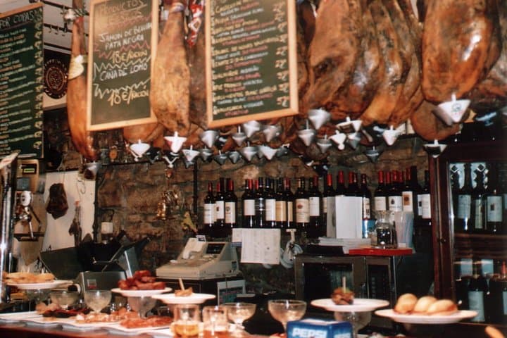 Private Pintxos Tour San Sebastian: Guided Tapas Walking Experience photo 2