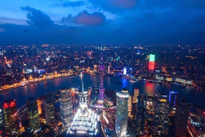 Shanghai After Dark: Private Night Tour with Dim Sum & Bund Lights photo 5