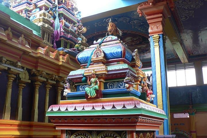 Full-Day Sigiriya Shuttle from Kandy: Hop-On Hop-Off with Lunch and Guided Stops photo 4