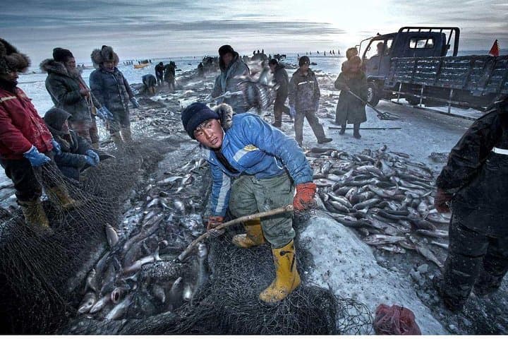 Chagan Lake Winter Fishing: 2-Day Private Tour from Harbin