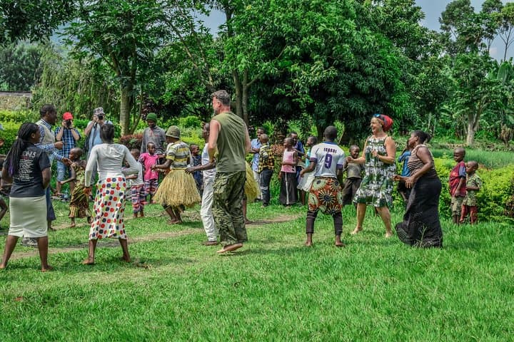 Full-Day Goma Villages Cultural Tour: Crater Lakes, Markets & Coffee Farms