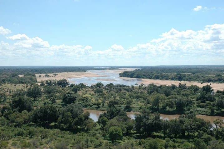 3-Day Mapungubwe National Park Small-Group Safari: Heritage Hill, Tree-Top Walk & Big Game