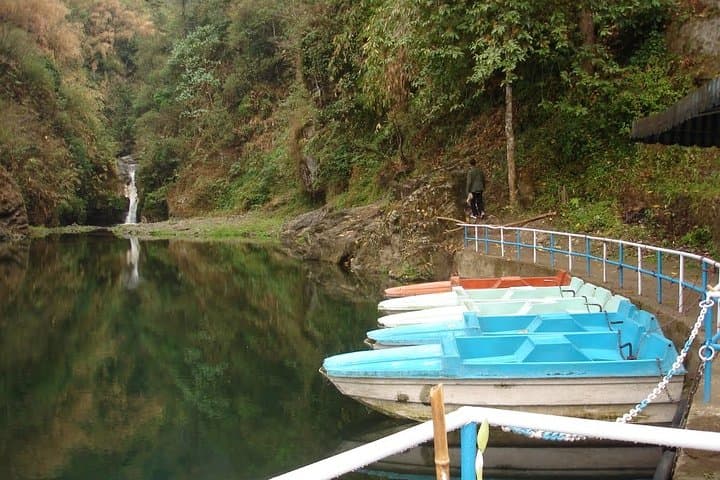 Darjeeling 3-Point & Mix-Point Day Tour — Tiger Hill, Batasia Loop & Tea Gardens photo 2