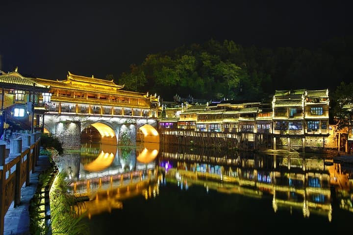 5-Day Private Guided Tour to Zhangjiajie & Fenghuang — Tianmen, Glass Bridge and Ancient Town photo 5