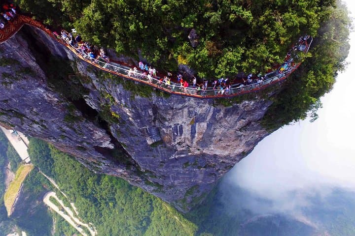 5-Day Private Guided Tour to Zhangjiajie & Fenghuang — Tianmen, Glass Bridge and Ancient Town
