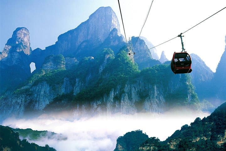 6-Day Private Hunan Tour: Changsha, Zhangjiajie & Fenghuang Guide photo 5