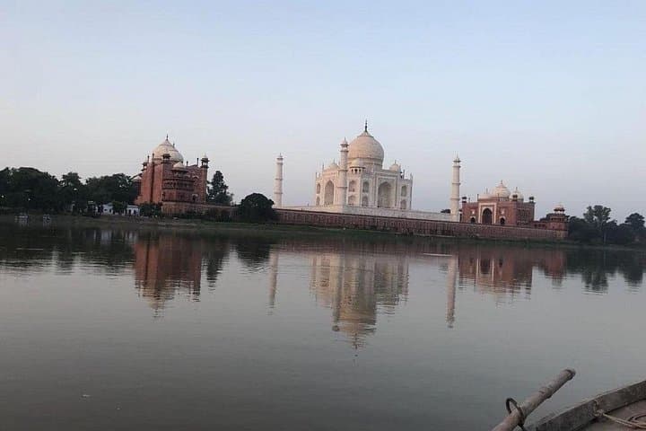 Sunrise at the Taj Mahal: Private Car Tour From Delhi photo 3