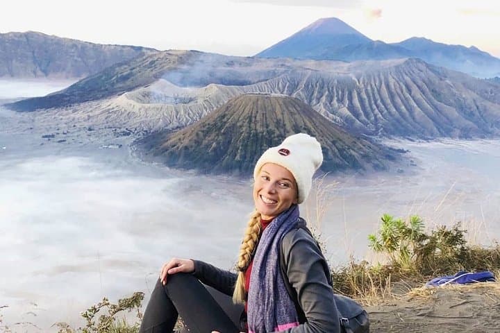 Bromo, Ijen & Madakaripura 4-Day Adventure: Sunrise, Blue Fire & Waterfall