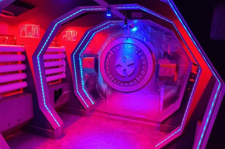 Outer Space Escape Room: One-Hour Challenge in Panama City Beach photo 2