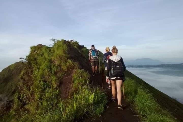 Mount Batur Sunrise Trek & Hot Spring: Bali Volcano Hike Guide photo 3