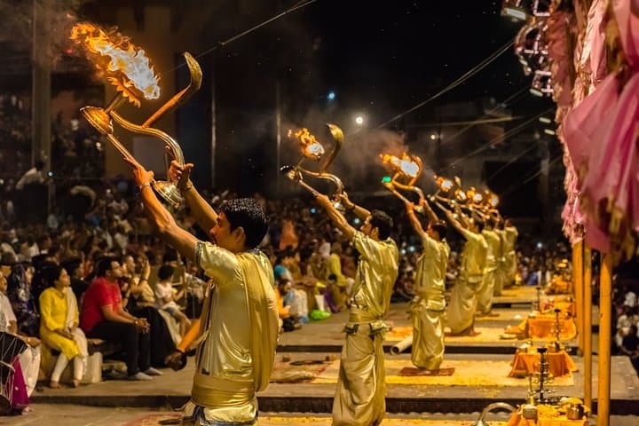 15-Day Private Guided Culture and Heritage Tour of India — Delhi to Varanasi Cultural Expedition photo 2