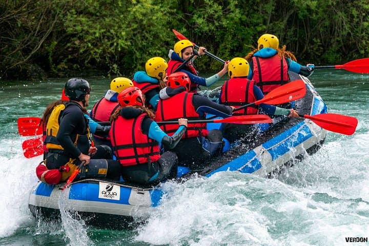 Rafting the Gorges du Verdon: Point Sublime Sports Descent (Family-Friendly) photo 4