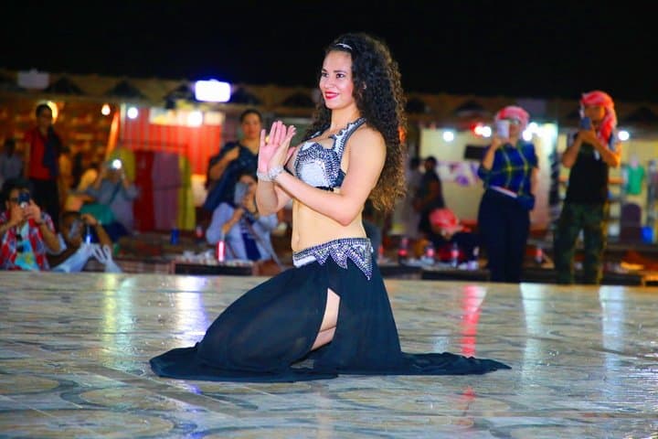 Dubai Red Dunes VIP Desert Safari: 4x4 Dune Bashing, Camel Ride & BBQ photo 4