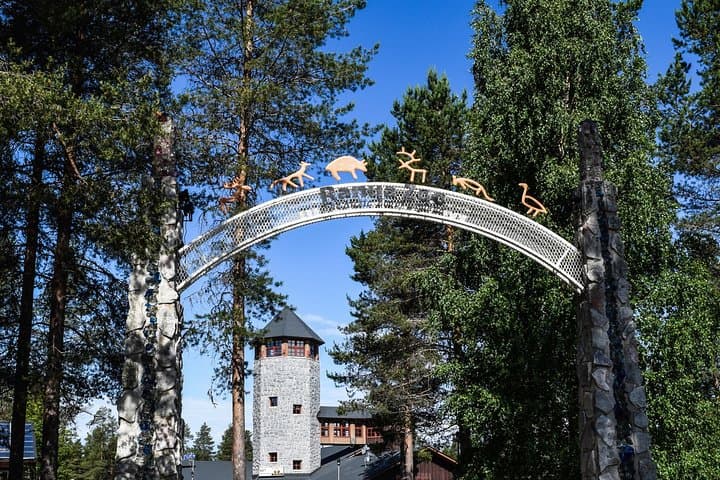 Day Trip to Ranua Arctic Wildlife Park from Rovaniemi — Arctic Wildlife Encounters photo 2