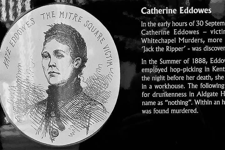 London Horror Taxi Tour: Private Half-Day Graveyard & Jack the Ripper Sites photo 2