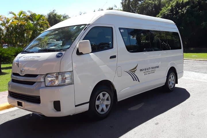 Private Round-Trip Transfer: Punta Cana Airport to Bávaro Hotels photo 3