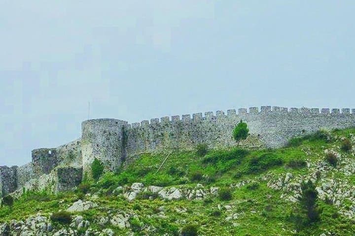 Shkodra and Rozafa Castle: Private Day Tour with Car & Driver