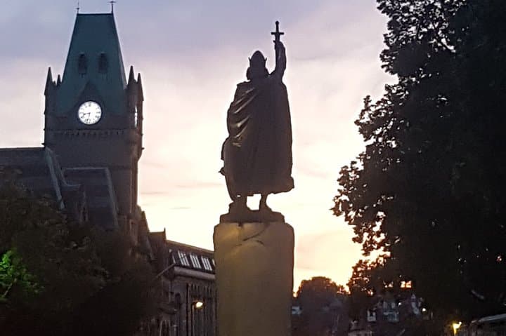 Winchester Literary & Historic Walking Tour from Westgate photo 2