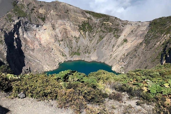 Irazú Volcano Half-Day Private Tour from San José — Crater Views & Country Roads