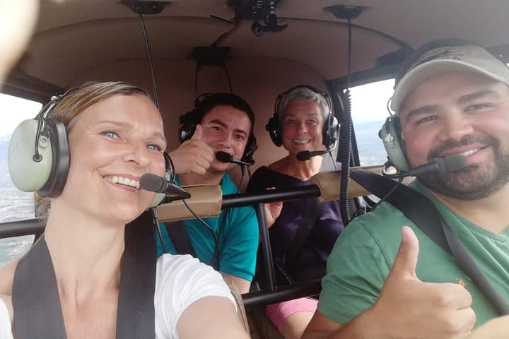 Private Helicopter Tour Over Poás Volcano — 1-Hour Helicopter Flight from San José photo 3