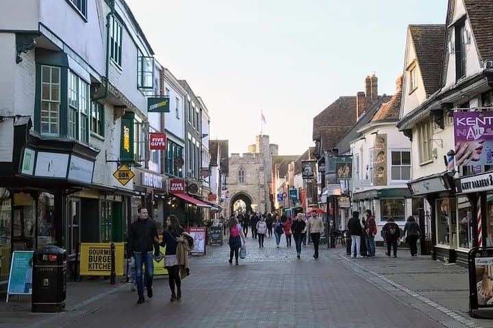Canterbury Cathedral and Leeds Castle: Private Full-Day Tour from London photo 3