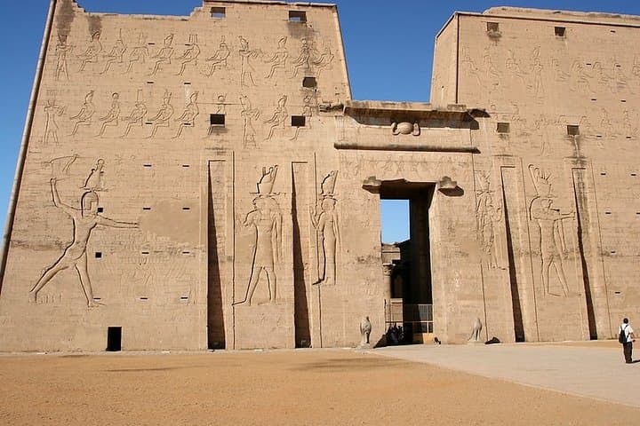 Classic Egypt Tour: 8-Day Nile Cruise & Cairo Highlights photo 5