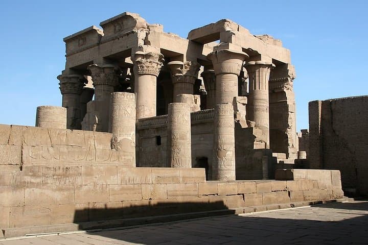 Luxor to Aswan: 5-Day Nile Cruise through Ancient Egypt photo 2