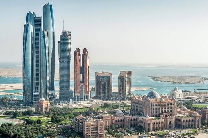 Full-Day Private Guided Tour to Abu Dhabi: Sheikh Zayed, Corniche & Heritage Village photo 5
